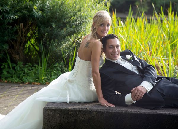 posierendes Hochzeitsppar auf der M�ga in M�lheim